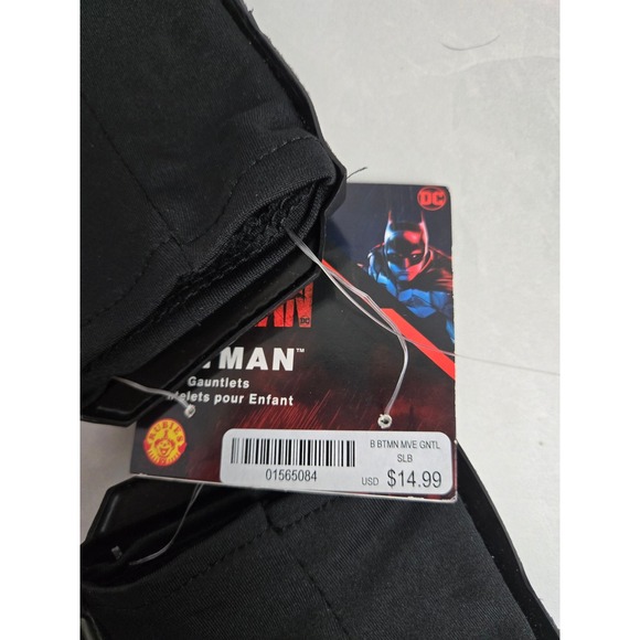 Rubies Batman Child Gauntlets Black DC Comics Movie Gloves NWT Costume Accessory - Picture 5 of 10